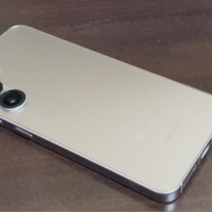 完成度が高い、前シリーズと同じすぎる「Samsung GalaxyS25」