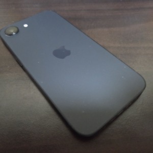 新しい世代の廉価版・令和のエントリーモデル「Apple iPhone16e」