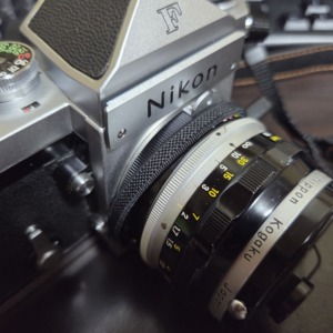 NikonFアイレベル NIKKOR-H Auto 2.8cm F3.5|フィルムカメラ初心者にもおすすめしたい理由